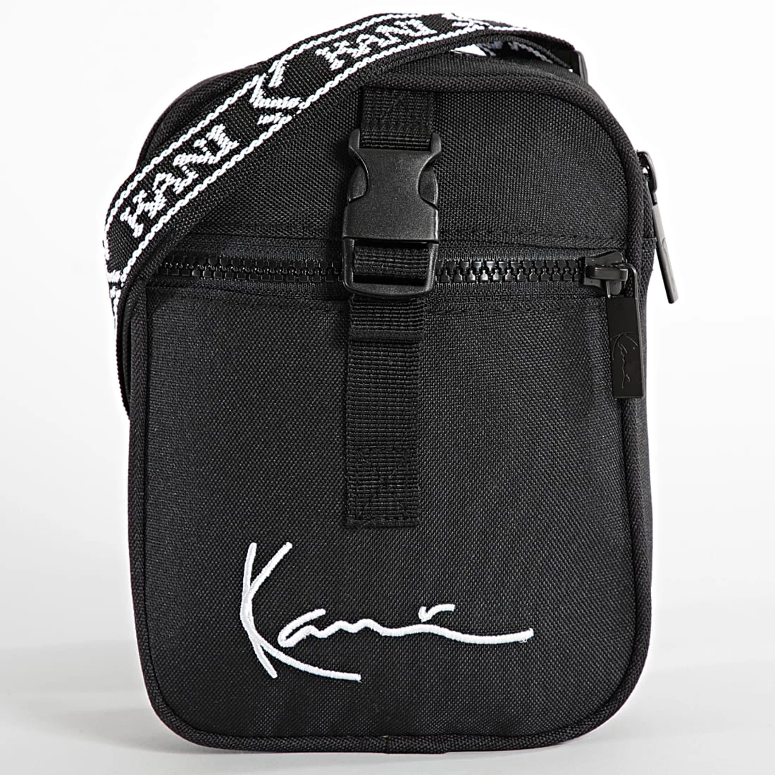 Les meilleures critiques de 👏 Sacoche Signature Tape Messenger 4002484 Noir de Karl Kani 🌟